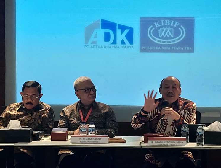 Saham PT Estika Tata Tiara Tbk (BEEF) naik 457% sejak awal tahun. Manajemen pastikan tidak ada aktivitas pemegang saham yang memicu volatilitas harga.
